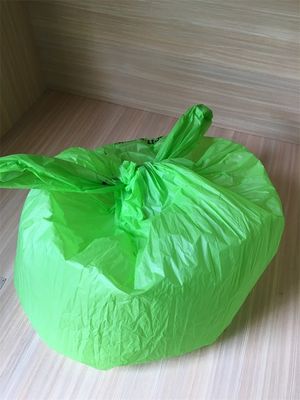 La basura completamente biodegradable abonable verde empaqueta trazadores de líneas del compartimiento